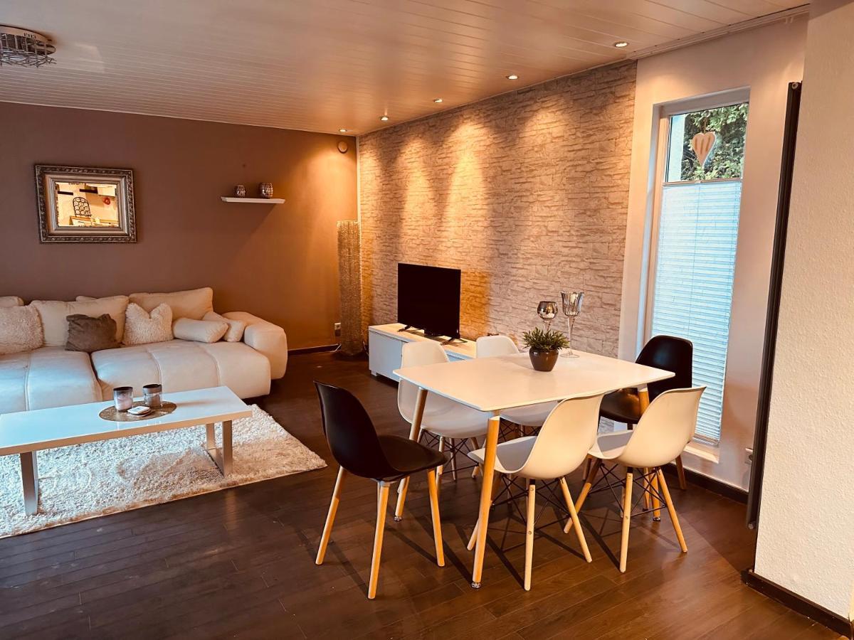 4 Zimmer 11 Personen Wohnung Garten Terrasse Grill 2 Badezimmer วุปปาทัล ภายนอก รูปภาพ
